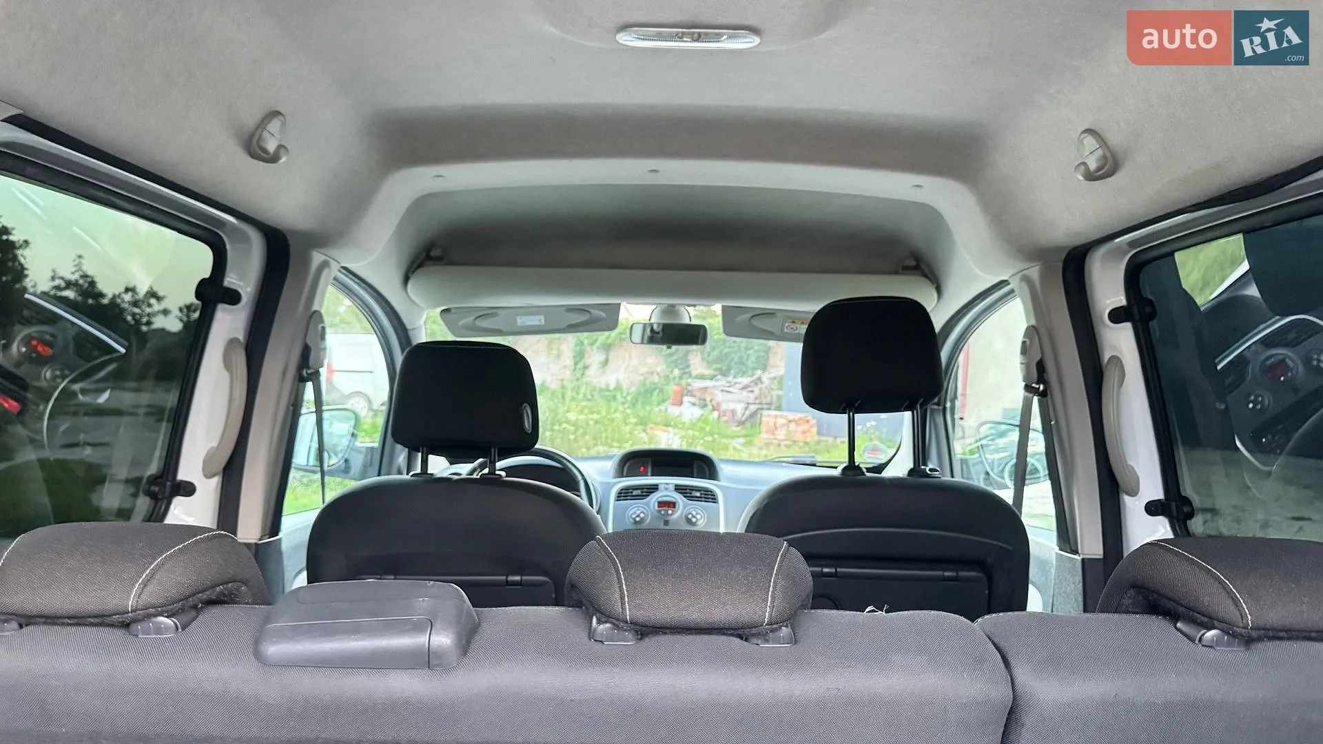 2015 Renault Kangoo - мініатюра 31