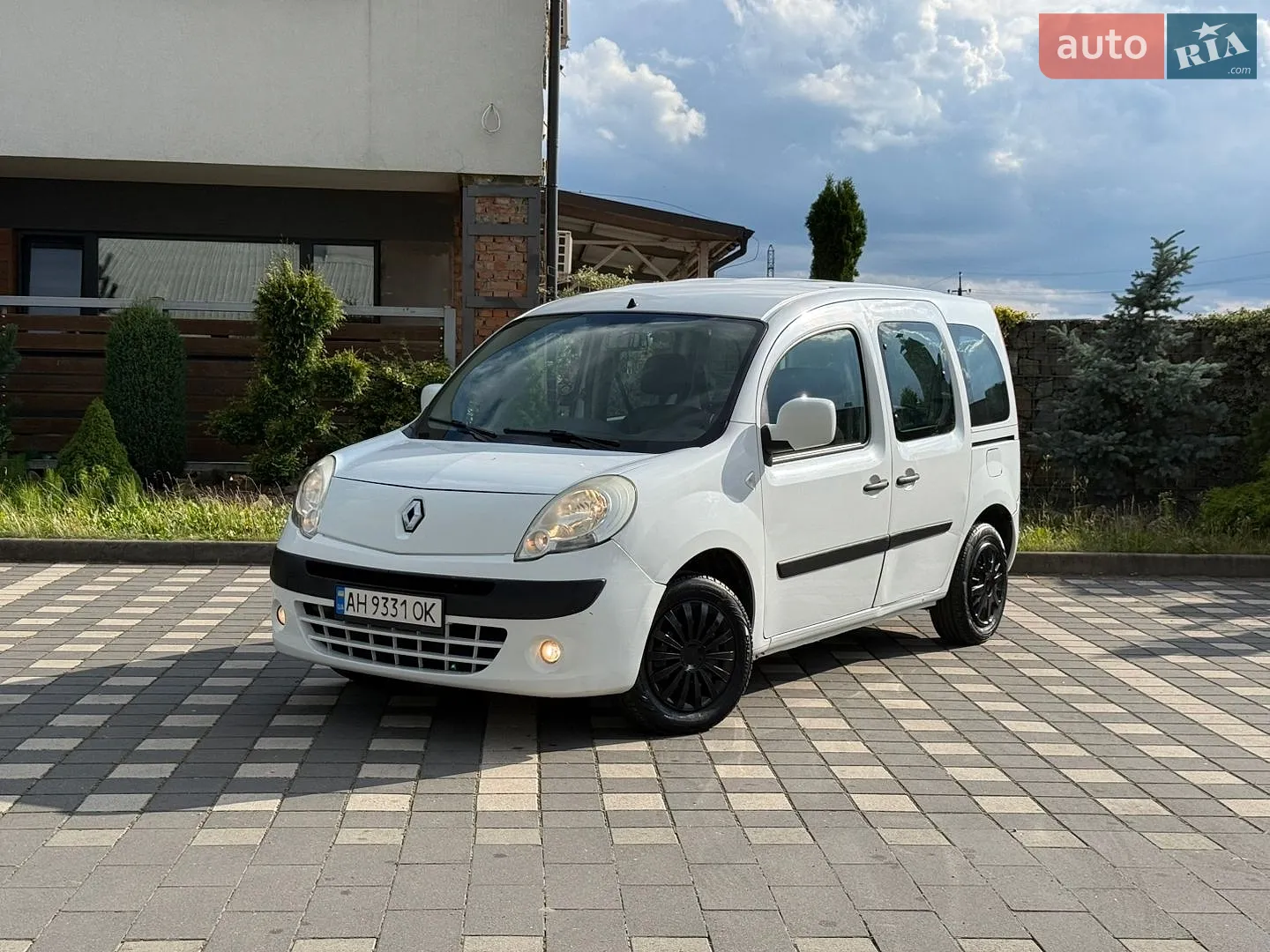 2011 Renault Kangoo - мініатюра 2