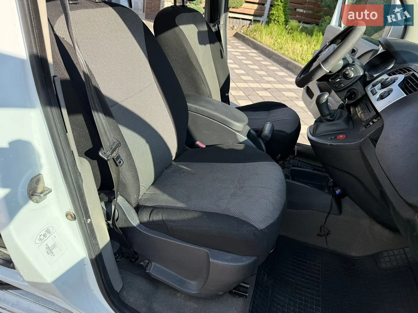 2011 Renault Kangoo - мініатюра 72