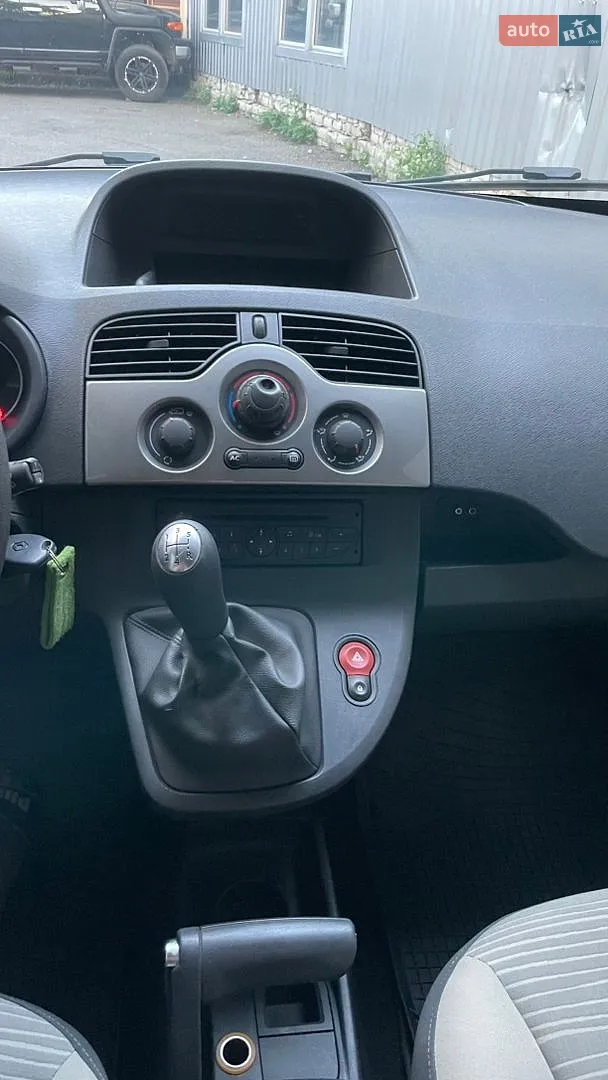 2011 Renault Kangoo - мініатюра 11