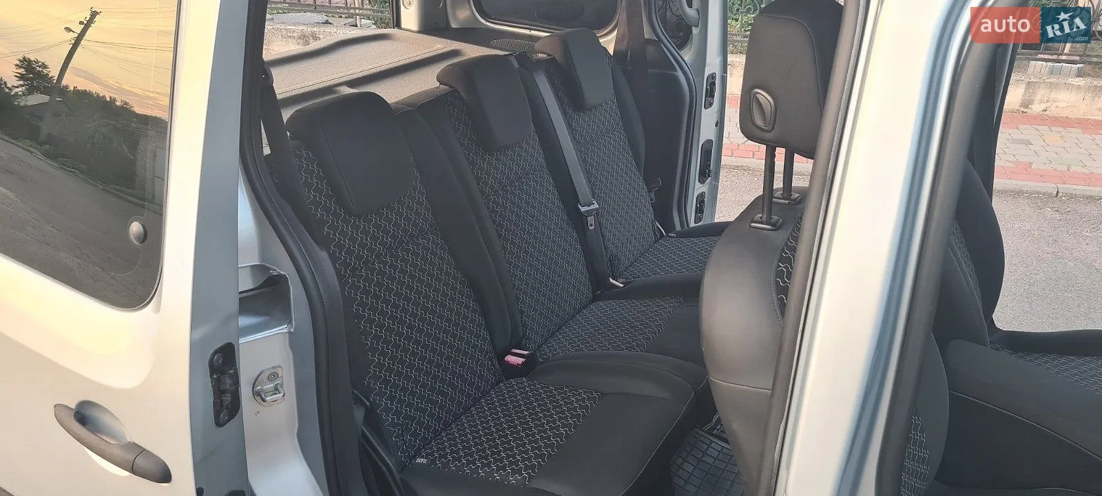 2011 Renault Kangoo - мініатюра 5