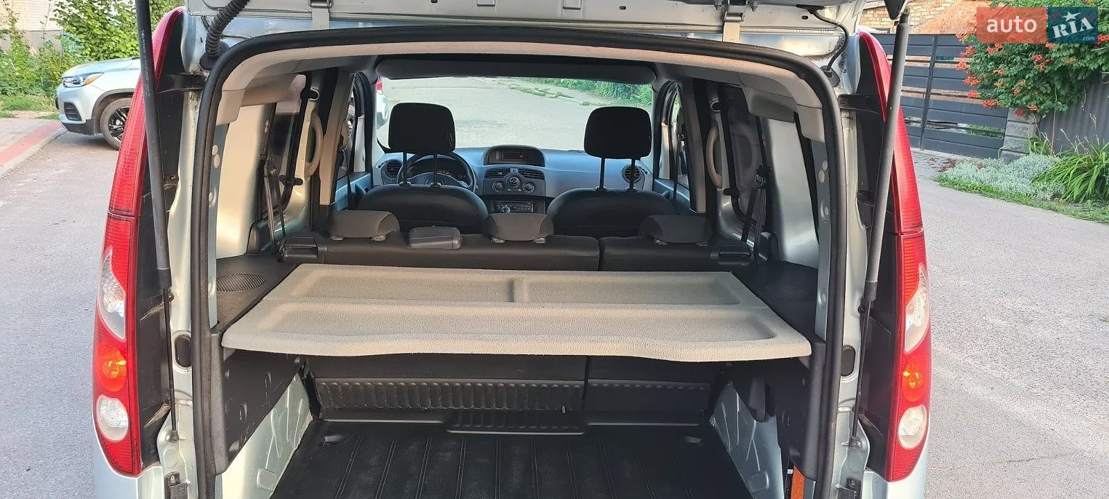 2011 Renault Kangoo - мініатюра 21