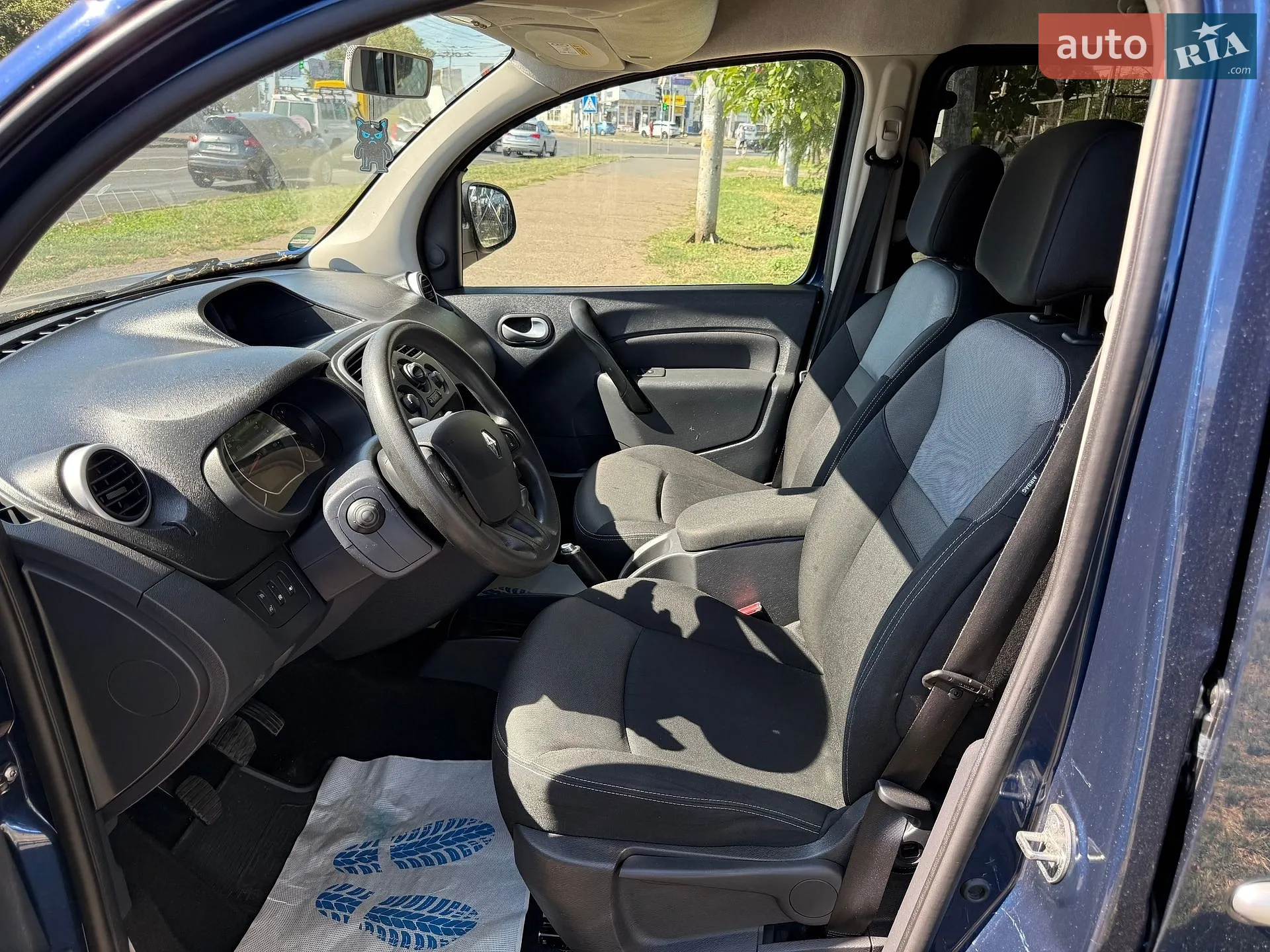 2017 Renault Kangoo - мініатюра 19