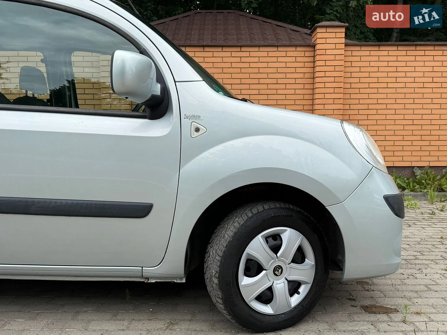 2010 Renault Kangoo - мініатюра 110