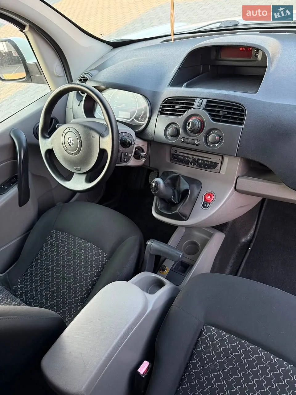 2010 Renault Kangoo - мініатюра 37