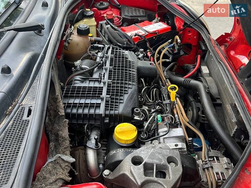 Минивэн Renault Kangoo 2003 в Хотине