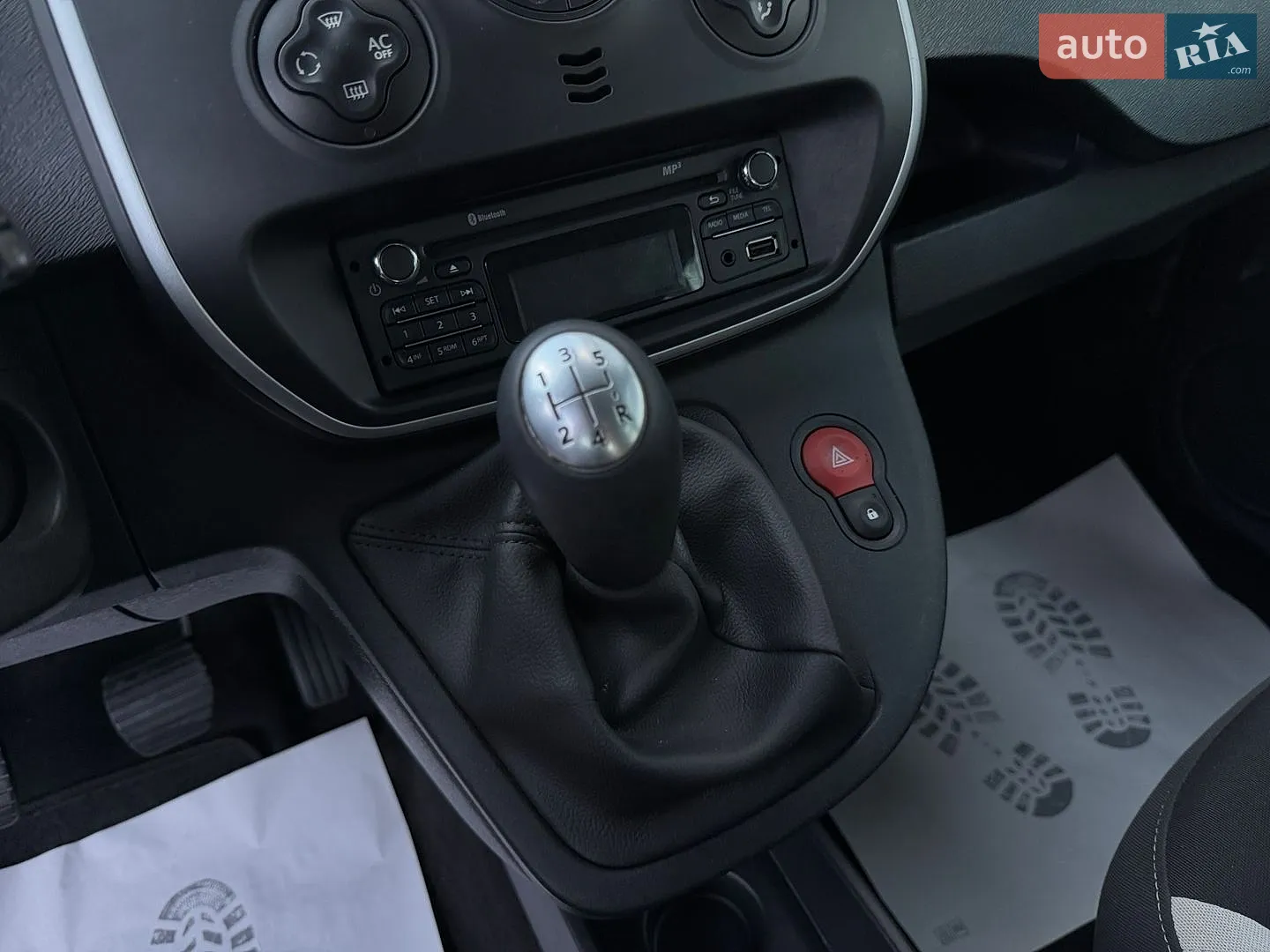 2014 Renault Kangoo - мініатюра 90
