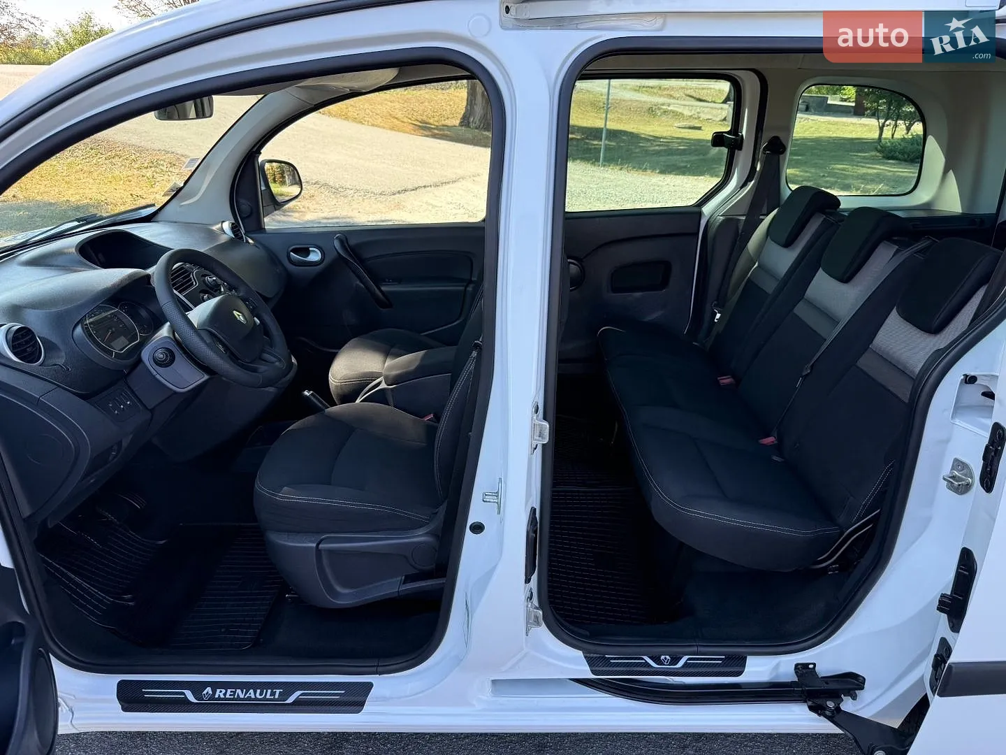 2017 Renault Kangoo - мініатюра 42