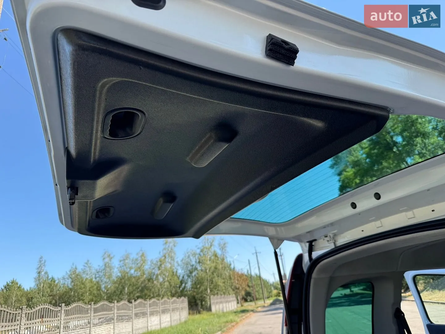 2017 Renault Kangoo - мініатюра 120