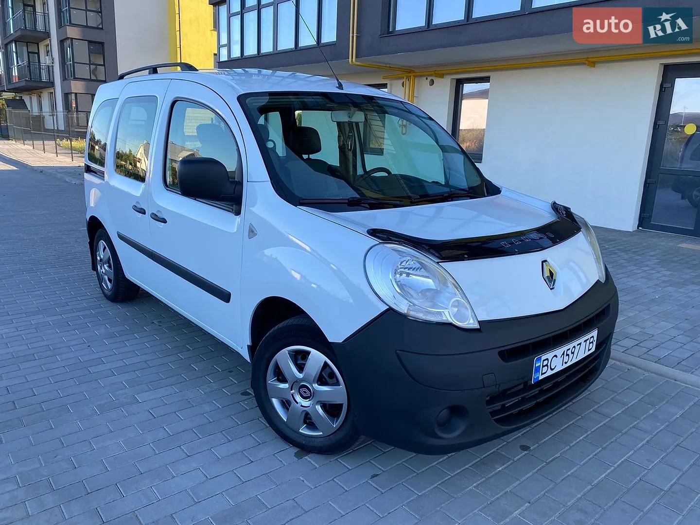 2010 Renault Kangoo - фото 1