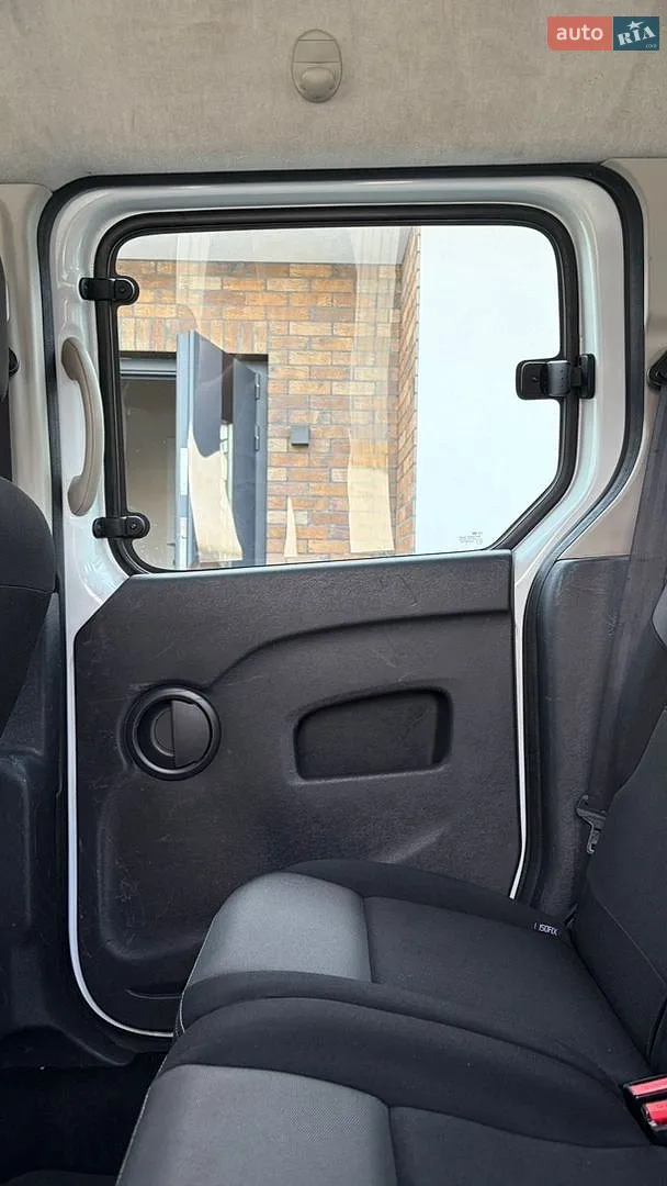 2017 Renault Kangoo - мініатюра 26