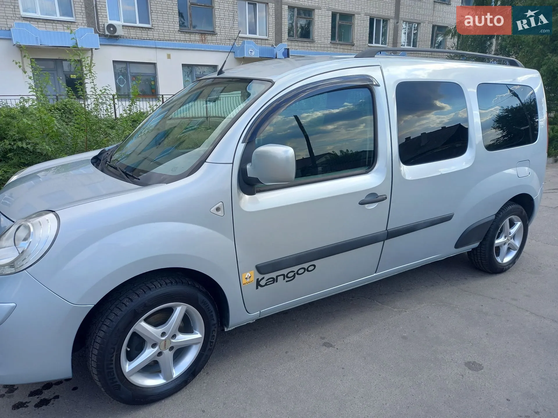 2010 Renault Kangoo - фото 1