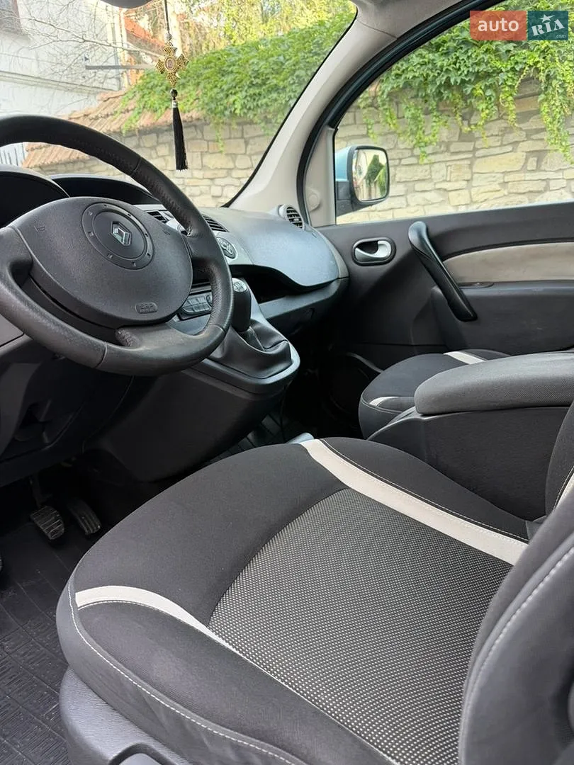 2011 Renault Kangoo - мініатюра 33