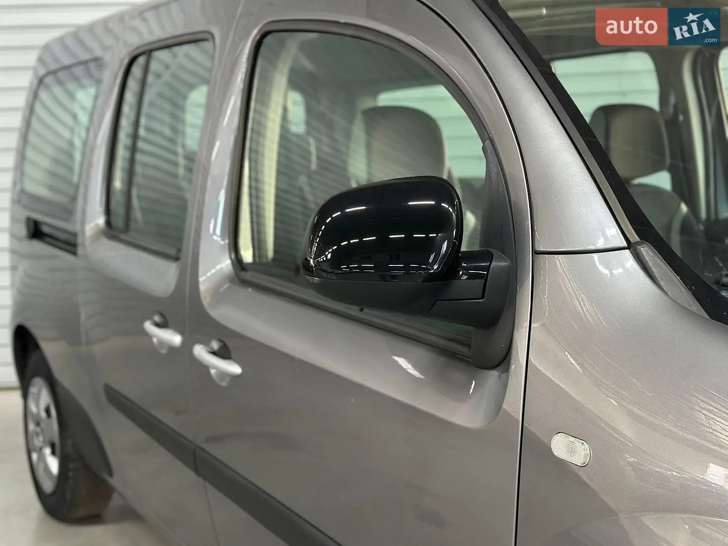 2015 Renault Kangoo - мініатюра 31