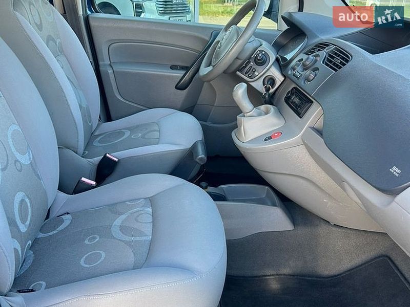 Минивэн Renault Kangoo 2011 в Полтаве