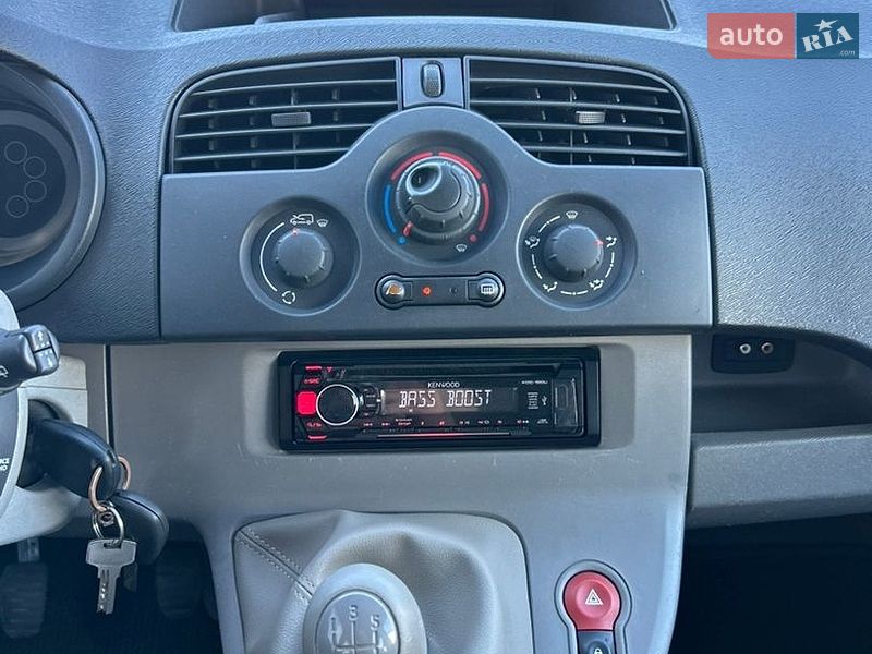Минивэн Renault Kangoo 2011 в Полтаве