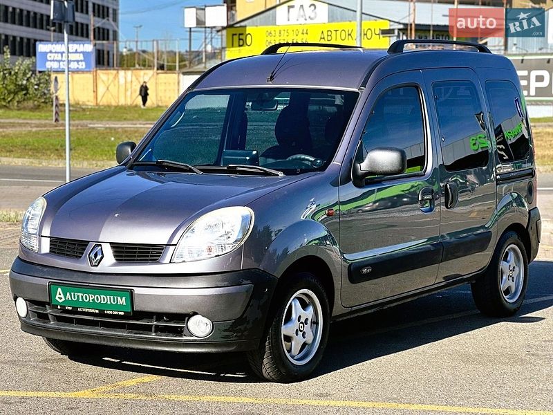 Минивэн Renault Kangoo 2003 в Киеве