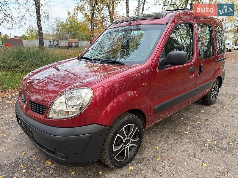 Минивэн Renault Kangoo 2005 в Ахтырке
