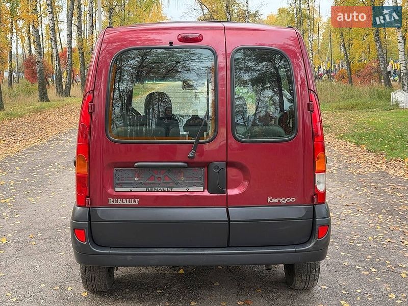Минивэн Renault Kangoo 2005 в Ахтырке
