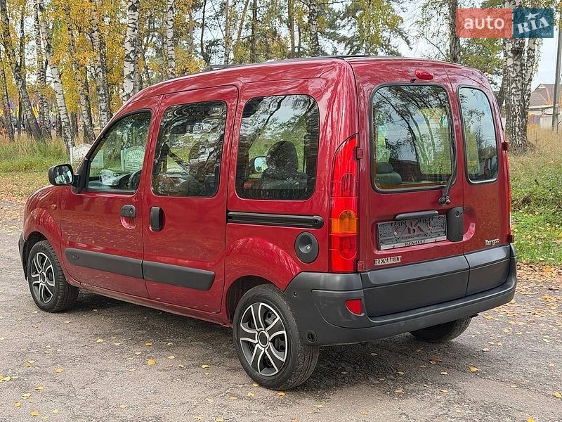 Минивэн Renault Kangoo 2005 в Ахтырке