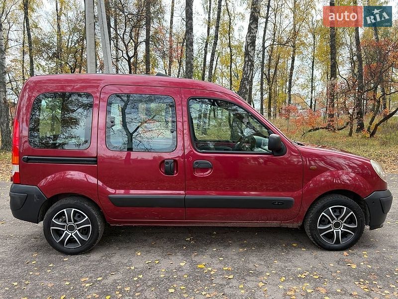Минивэн Renault Kangoo 2005 в Ахтырке