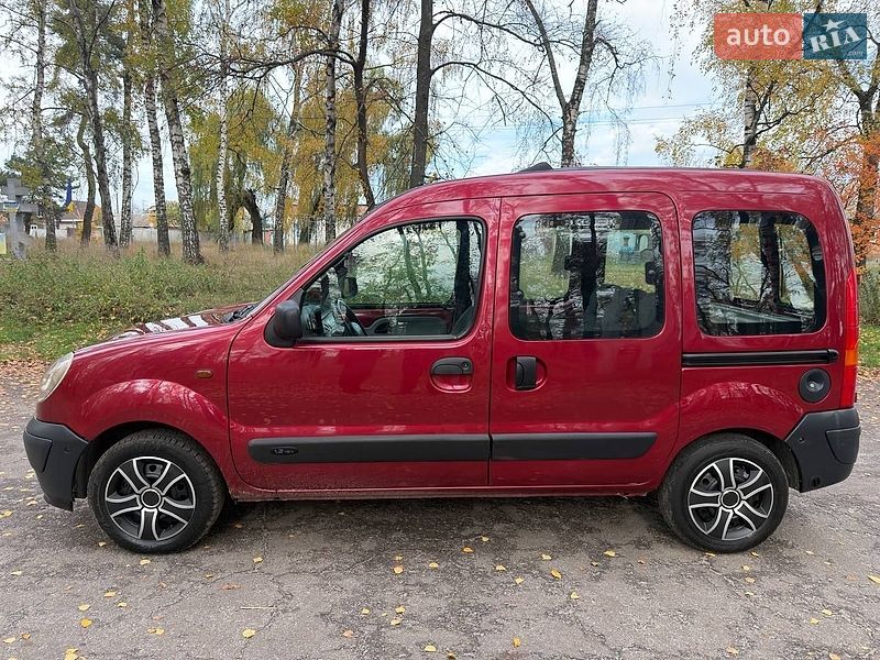 Минивэн Renault Kangoo 2005 в Ахтырке