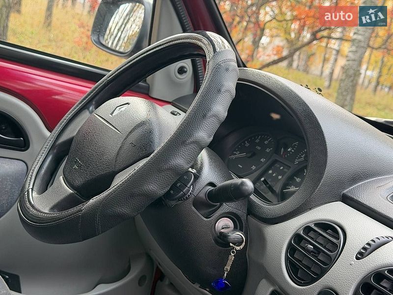 Минивэн Renault Kangoo 2005 в Ахтырке