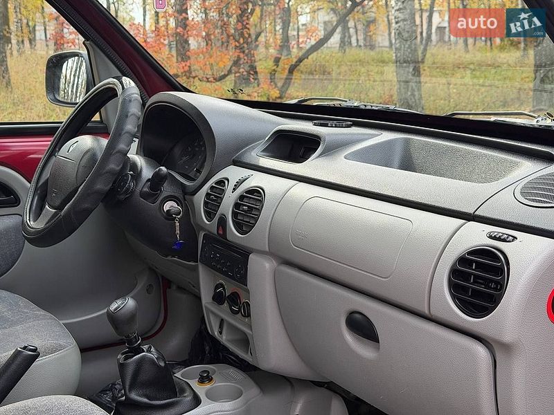 Минивэн Renault Kangoo 2005 в Ахтырке
