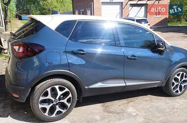 Позашляховик / Кросовер Renault Kaptur 2019 в 