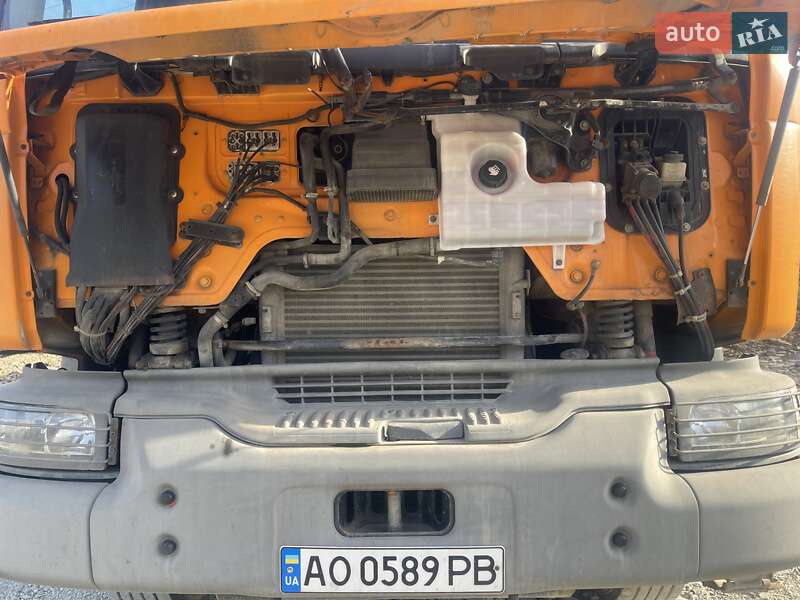 Самоскид Renault Kerax 2006 в Тячеві