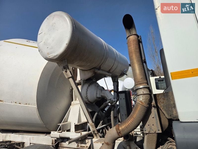 Бетономешалка (Миксер) Renault Kerax 2007 в Хмельницком фото 5 Бетономешалка (Миксер) Renault Kerax 2007 в Хмельницком