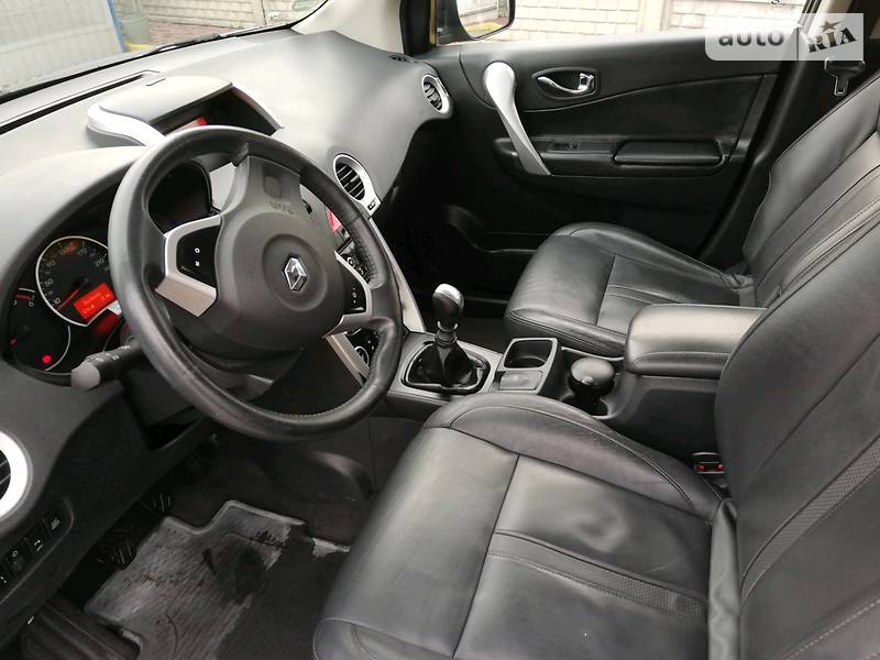 Позашляховик / Кросовер Renault Koleos 2009 в Рівному