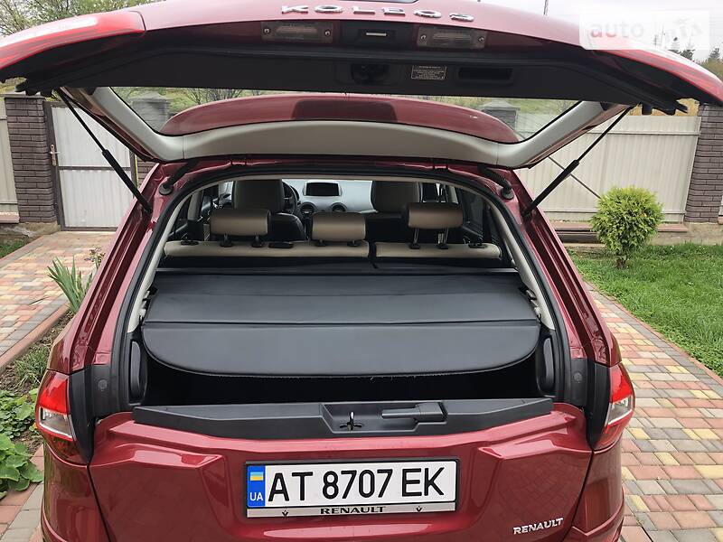 Позашляховик / Кросовер Renault Koleos 2010 в Калуші