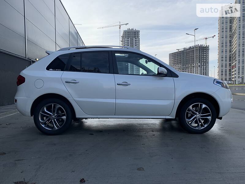 Позашляховик / Кросовер Renault Koleos 2012 в Києві