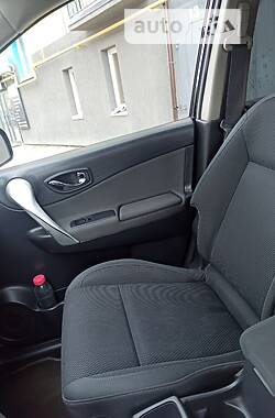 Внедорожник / Кроссовер Renault Koleos 2008 в 