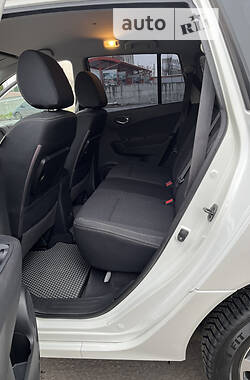 Внедорожник / Кроссовер Renault Koleos 2012 в 