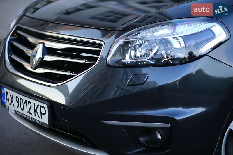 Внедорожник / Кроссовер Renault Koleos 2011 в Харькове