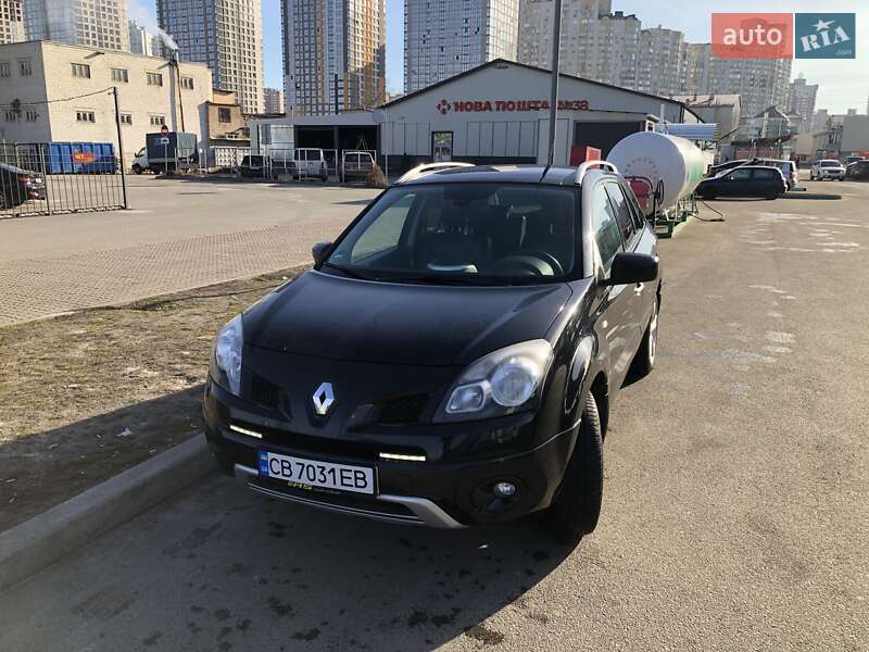 Внедорожник / Кроссовер Renault Koleos 2011 в Киеве