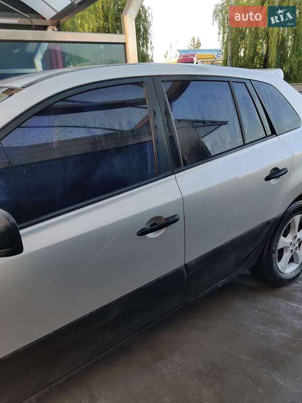 Внедорожник / Кроссовер Renault Koleos 2010 в Ровно