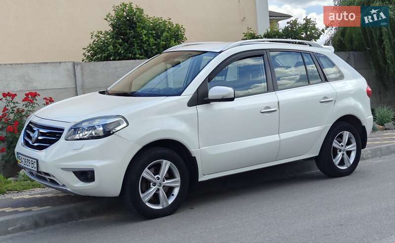 Позашляховик / Кросовер Renault Koleos 2011 в Києві