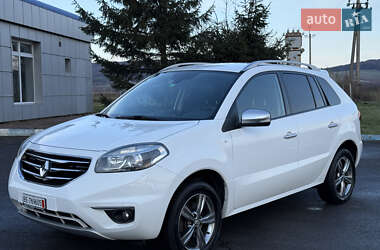 Позашляховик / Кросовер Renault Koleos 2012 в 