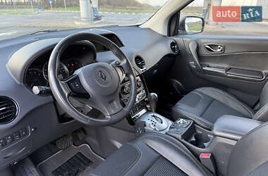 Позашляховик / Кросовер Renault Koleos 2012 в 