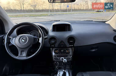 Позашляховик / Кросовер Renault Koleos 2012 в 