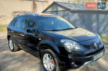 Позашляховик / Кросовер Renault Koleos 2009 в 