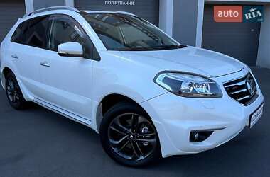 Позашляховик / Кросовер Renault Koleos 2012 в 