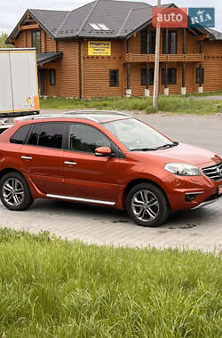 Позашляховик / Кросовер Renault Koleos 2012 в 