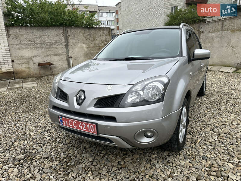 Позашляховик / Кросовер Renault Koleos 2009 в Стрию