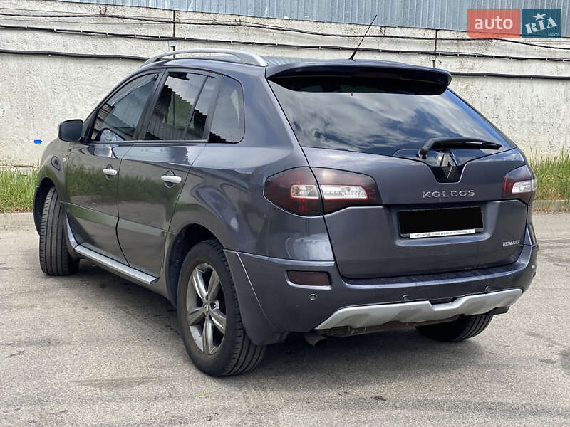 Внедорожник / Кроссовер Renault Koleos 2010 в Киеве
