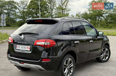 Позашляховик / Кросовер Renault Koleos 2013 в 