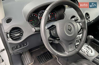 Позашляховик / Кросовер Renault Koleos 2013 в 